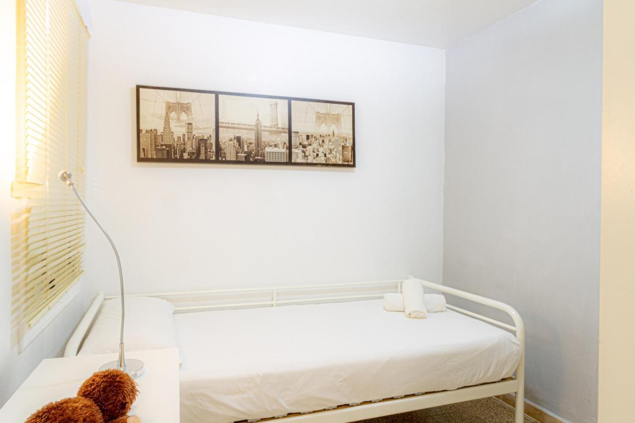 Residencial Costamar Next Bcn, 50M Beach With Swimming Pool Cabrera de Mar Ngoại thất bức ảnh